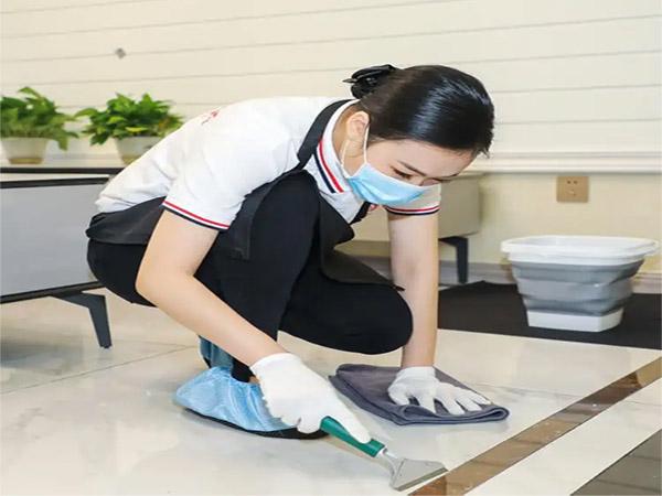 如何才能做好一個(gè)保潔？